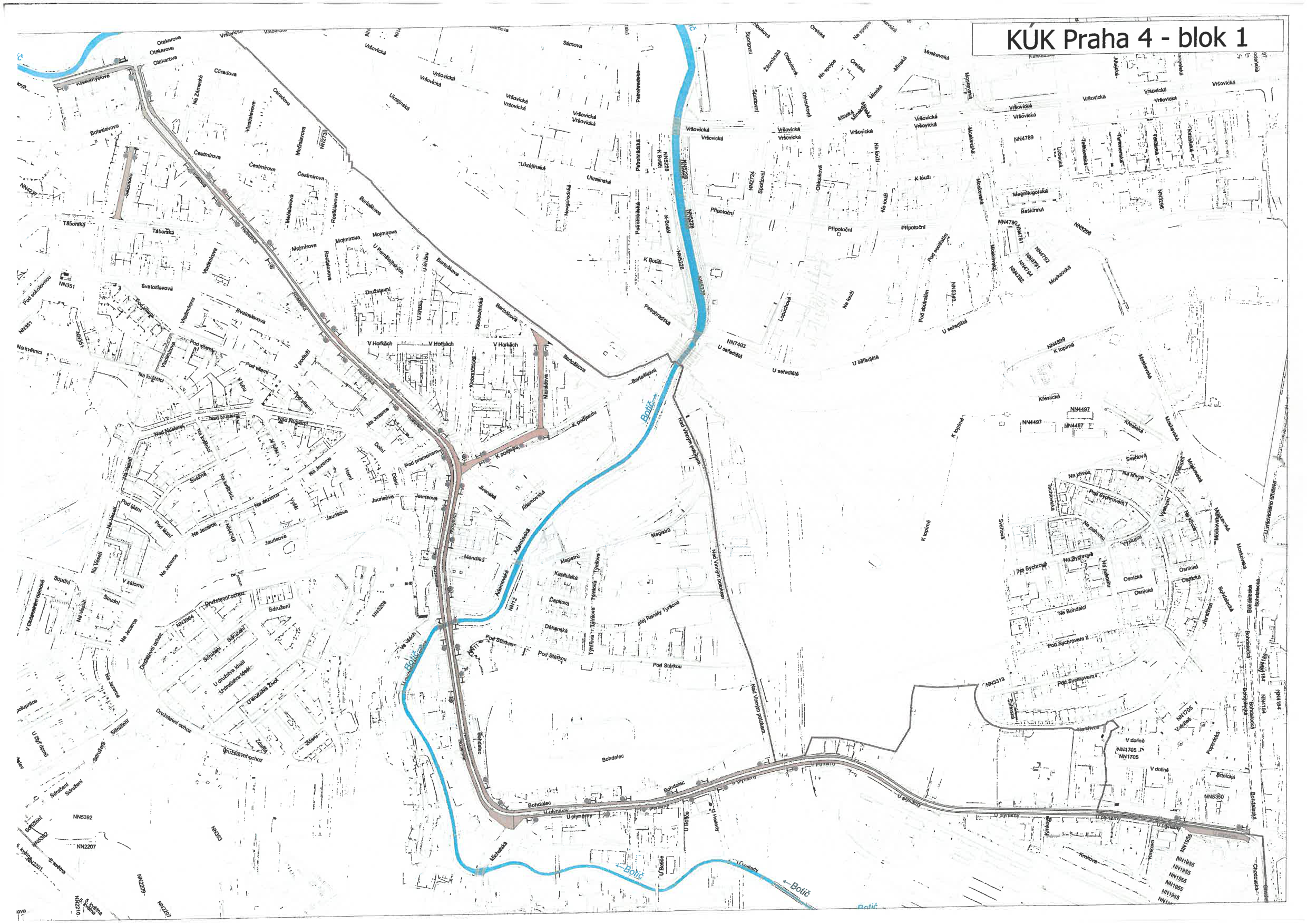 Mapa území Praha 4 - blok 1 s vyznačeným tokem potoka Botič a okolní zástavbou.