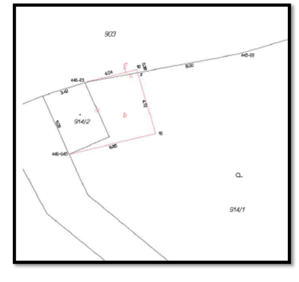 Výřez katastrální mapy znázorňující parcely č. 914/2, 914/1 a 903. V mapě jsou vyznačeny hranice pozemků, čísla parcel a kótované rozměry (např. 4.04, 4.72, 6.85, 5.08, 8.00). Dále jsou zde uvedena čísla bodů (např. 446-23, 446-645, 446-22) a označení částí pozemků písmeny 'a', 'b' a 'c'.