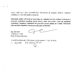 Naskenovaná stránka textového dokumentu s právním odvoláním. Obsahuje text: 'řízení, v jaké dny a jaké upozornění bylo odvolatelům do schránky vhozeno. Napaden…