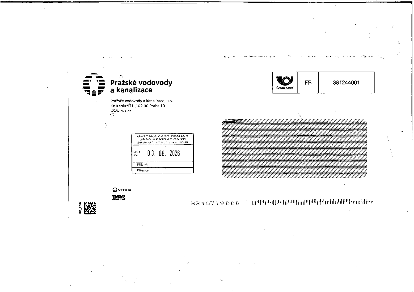 Obálka/průvodní dokument od společnosti Pražské vodovody a kanalizace, a.s. (Ke Kablu 971, 102 00 Praha 10, www.pvk.cz). Dokument byl doručen na Městskou část Praha 9, Úřad městské části (Sokolovská 14/324, Praha 9, 180 49) dne 03. 08. 2026. Obsahuje poštovní označení FP 381244001 a čárový kód 8240719000.