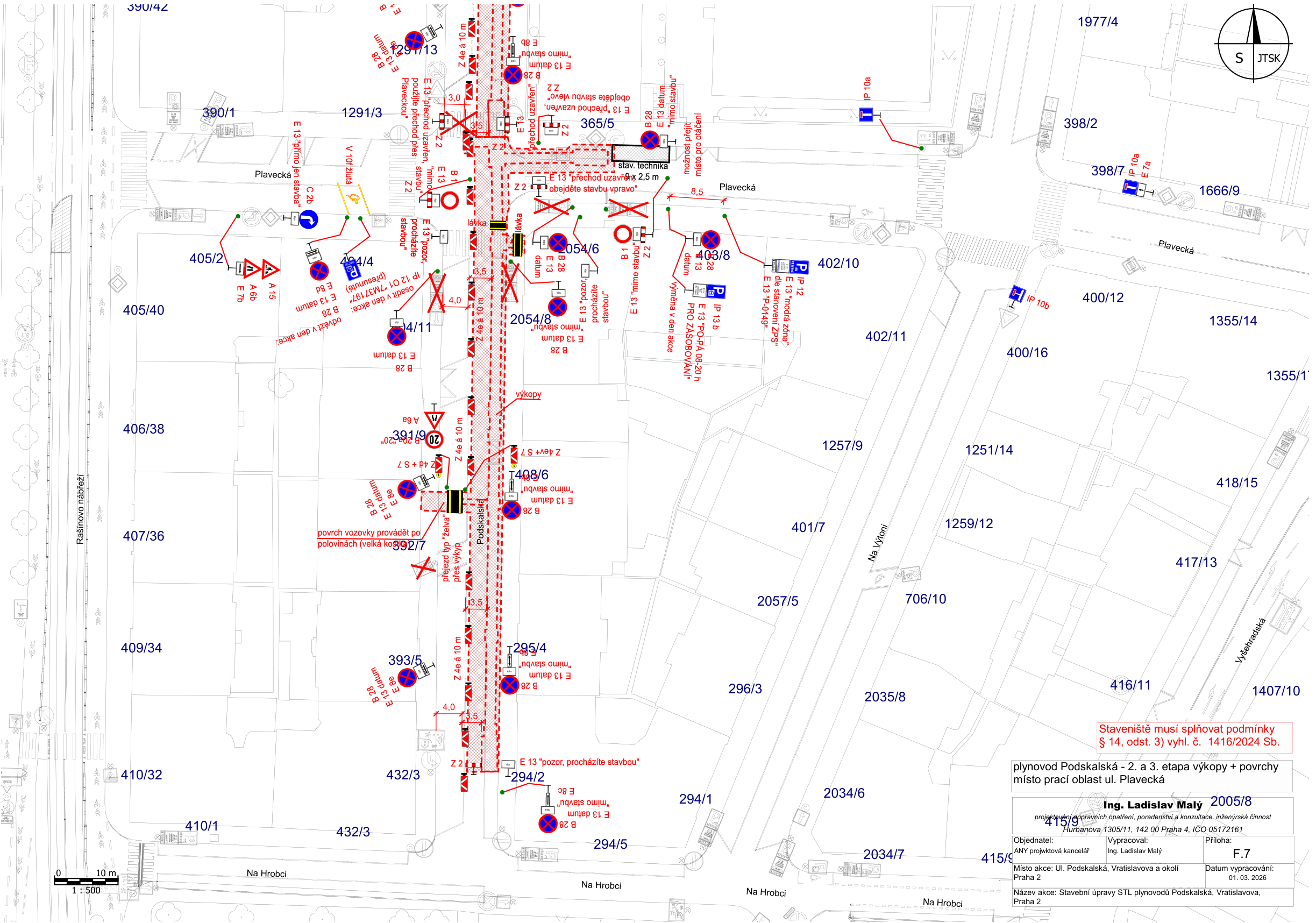 Situační nákres dopravního značení a plánu výkopových prací pro stavbu plynovodu v ulici Podskalská.