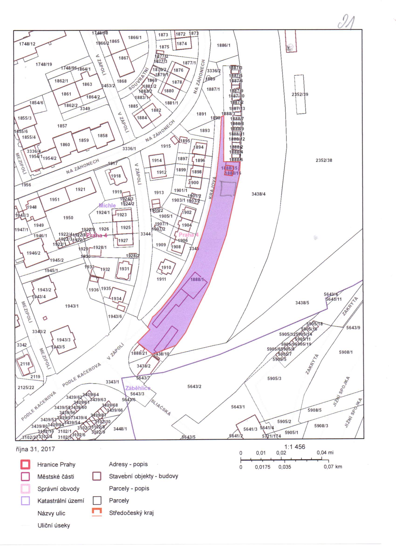 Katastrální mapa zobrazující území v Praze (Záběhlice). Mapa obsahuje parcelní čísla (např. 1888/1, 1900, 1906, 5643/2, 5905/5 atd.), názvy ulic (V Zapoli, Na Záhonech, Křivá, Podle Kačerova, Sliačská, Jižní spojka, Zakrytá) a zvýrazněné plochy (pravděpodobně zájmové území). Legenda obsahuje: Hranice Prahy, Městské části, Správní obvody, Katastrální území, Názvy ulic, Uliční úseky, Adresy - popis, Stavební objekty - budovy, Parcely - popis, Parcely, Středočeský kraj. Datum v mapě: října 31, 2017. Měřítko: 1:1 456.
