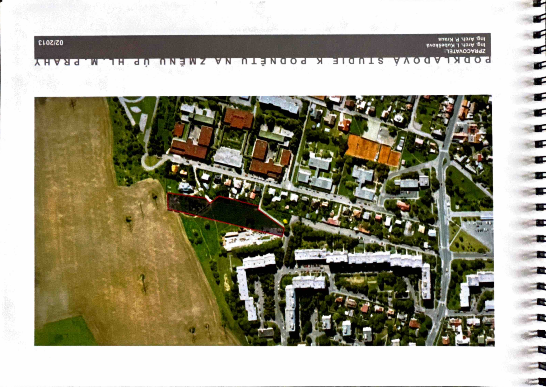 Ortofoto snímek území s vyznačeným pozemkem v rámci podkladové studie pro změnu územního plánu hl. m. Prahy.