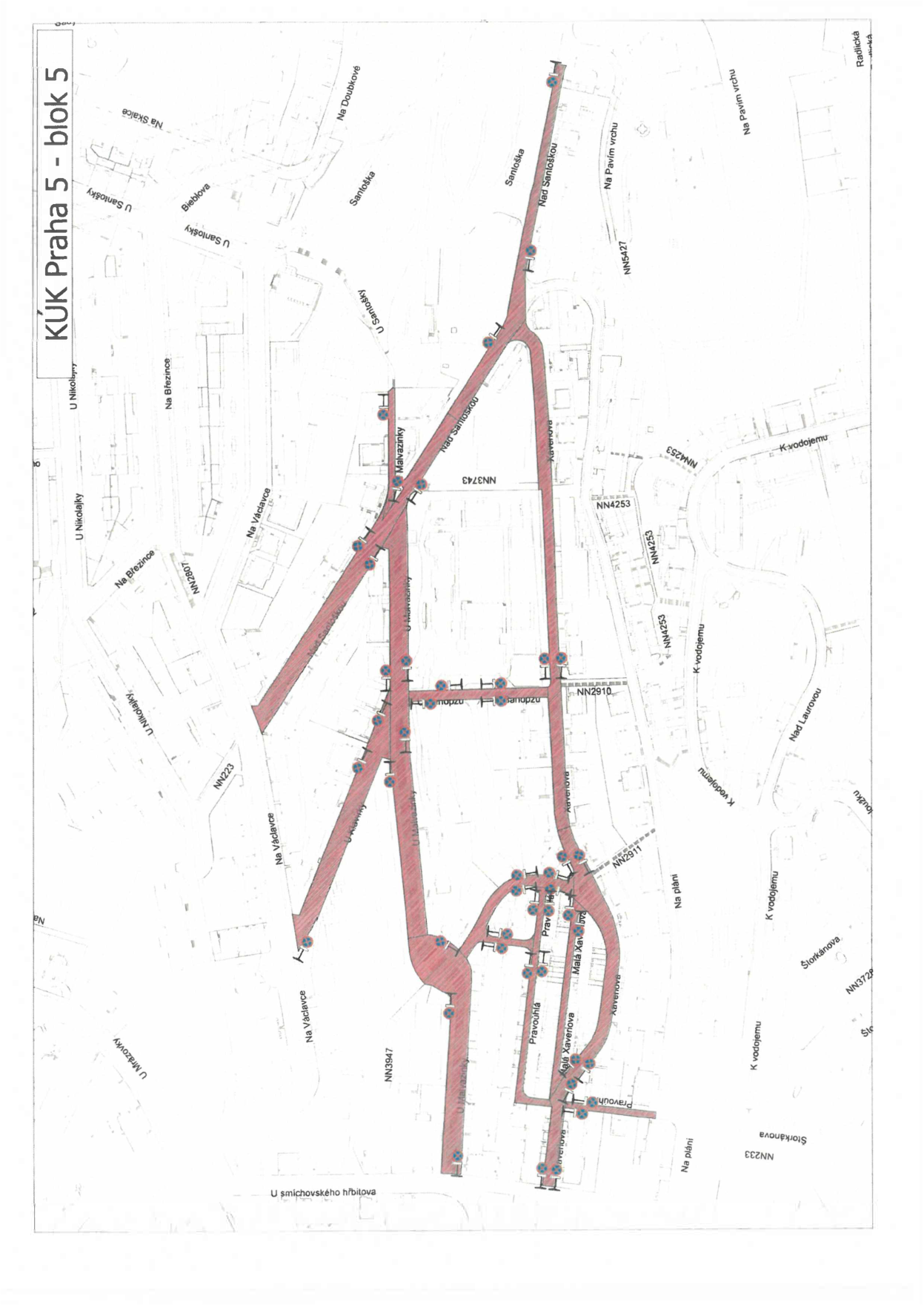 Situační nákres inženýrských sítí nebo dopravního značení v lokalitě Praha 5 - Malvazinky.