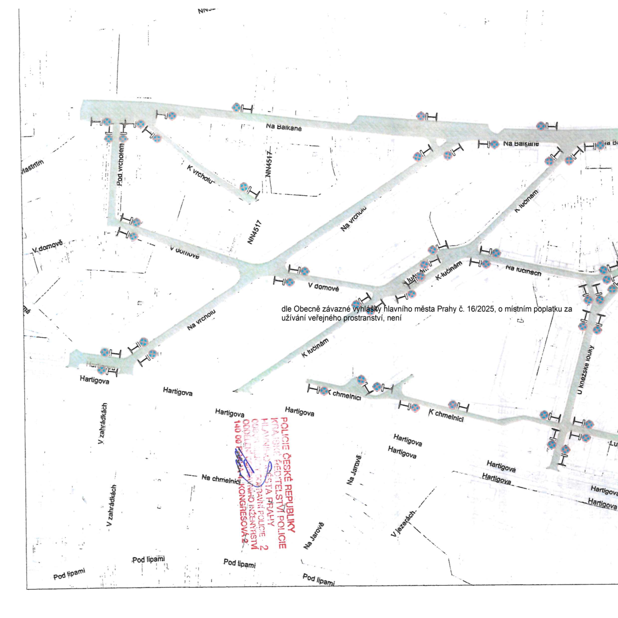 Situační plán dopravního značení v ulicích v oblasti Na Balkáně a Hartigova.