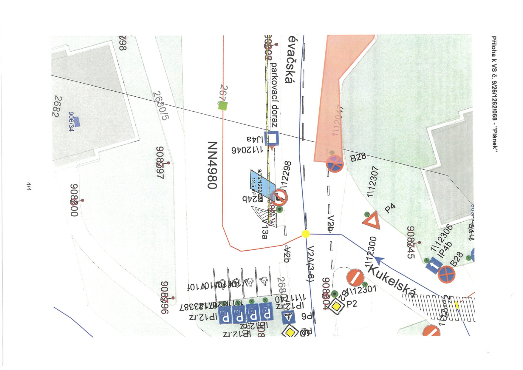 Situační nákres dopravního značení, Příloha k VS č. 9/26/1262/068 - 'Plánek'. Mapa zobrazuje ulici Kukelská a přilehlé plochy s vyznačením parkovacích míst (IP12.rz, IP12.pz), dopravních značek (B28, P4, B2, IP4b, IJ4a, 24b, 13a, V2b, V2A(3-6)), parcelních čísel (908345, 1112300, 1112301, 908304, 2680, 908396, 908397, 908300, 2682, 906/34, 267, NN4980, 1112046, 1112307, 1112047) a plochy parkovacího dorazu o velikosti 12,5 m². Dokument je označen jako strana 4/4.