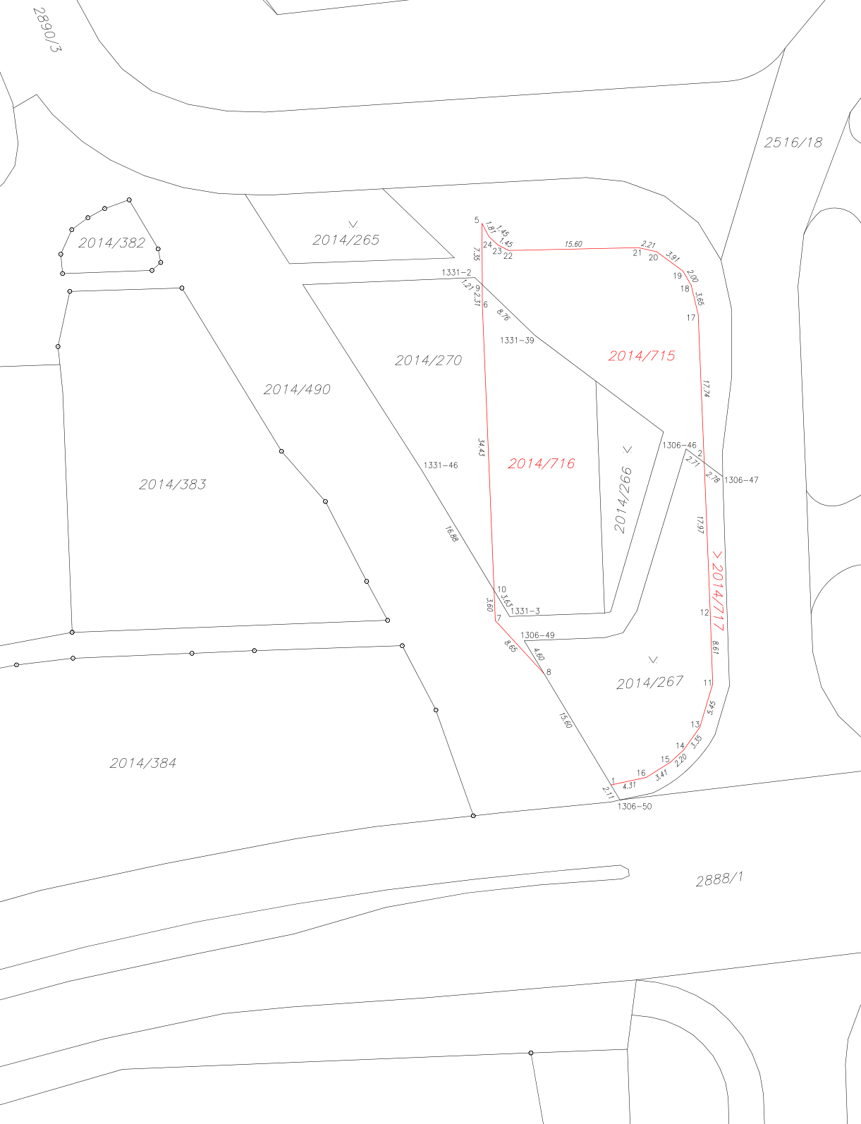 Katastrální mapa zobrazující parcely v daném území s vyznačenými čísly pozemků a rozměry hranic.