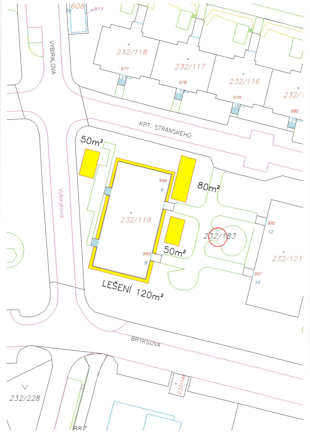 Koordinační situace stavby se zakresleným lešením a zábory ploch v okolí budovy č.p. 232/119.