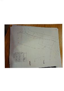 Geometrický plán (výkres) znázorňující parcely a jejich hranice, včetně tabulky se seznamem souřadnic (S-JTSK). V tabulce jsou uvedeny body s čísly (např. 821-…