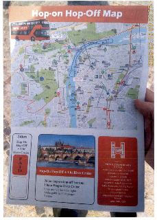 Hop-on Hop-off Map - Praha (Prague Panorama Extra). Informace o trase vyhlídkového autobusu a plavby po řece: 24hrs Hop-On Hop-Off + 1 hr River Cruise. Obsahuj…