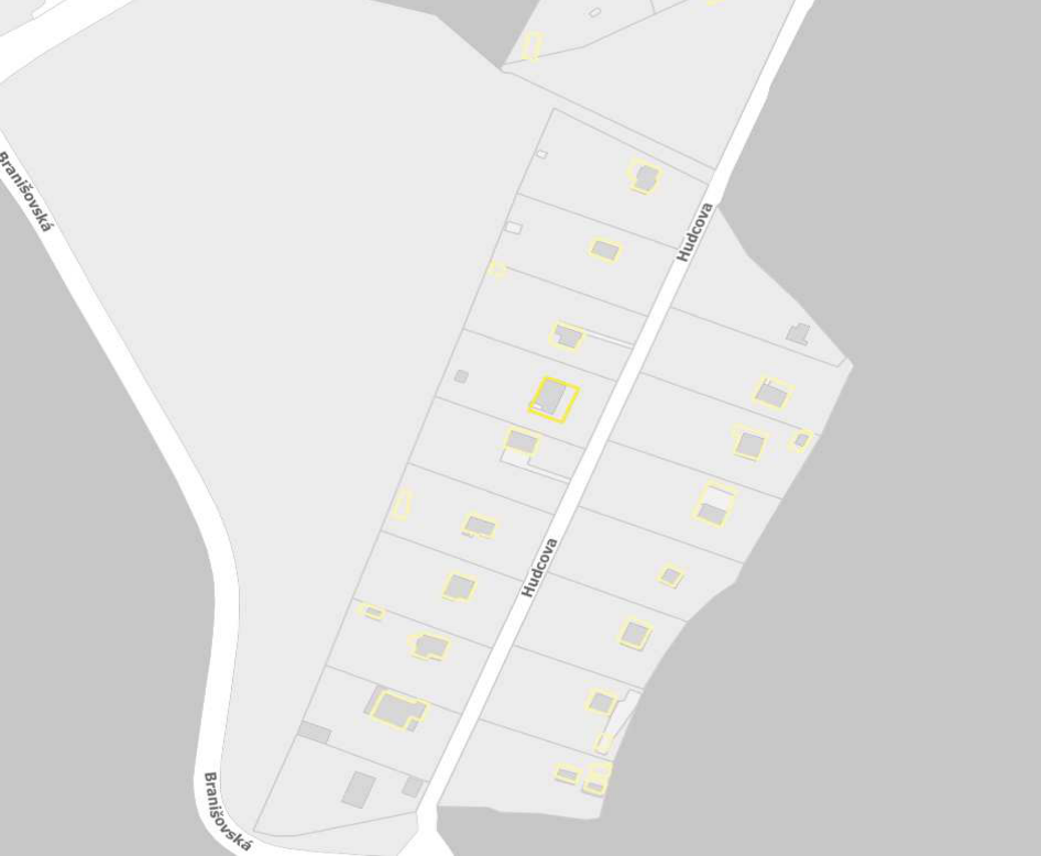 Katastrální mapa zobrazující parcelní čísla a budovy v okolí ulic Hudcova a Branišovská.