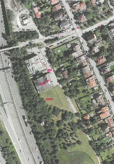 Ortofotomapa území s vyznačenými parcelními čísly (např. 397/845, 398/3, 397/123, 2350/1, 2360/12 atd.) a názvy ulic (K Dubu, Zákourlova).