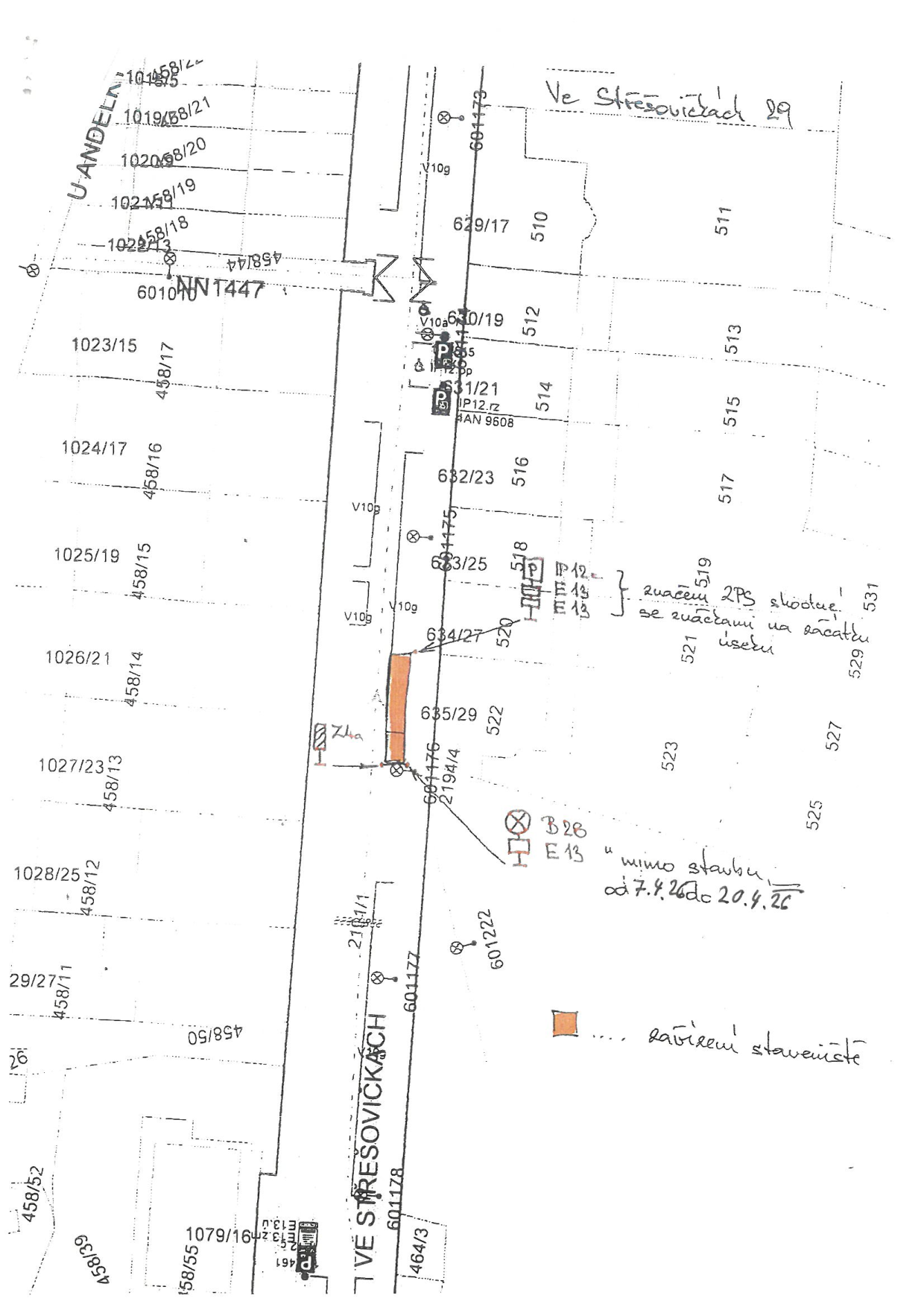 Koordinační situace dopravního značení a záboru staveniště v ulici Ve Střešovičkách.