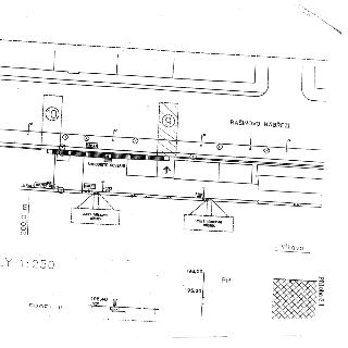 Situační plán nábřeží (Rašínovo nábřeží) u řeky Vltavy. Obsahuje technické značení, výškové kóty (186,34; 186,61; 188,20; 195,40; 198,00; 195,00; 200,0 m), ozn…