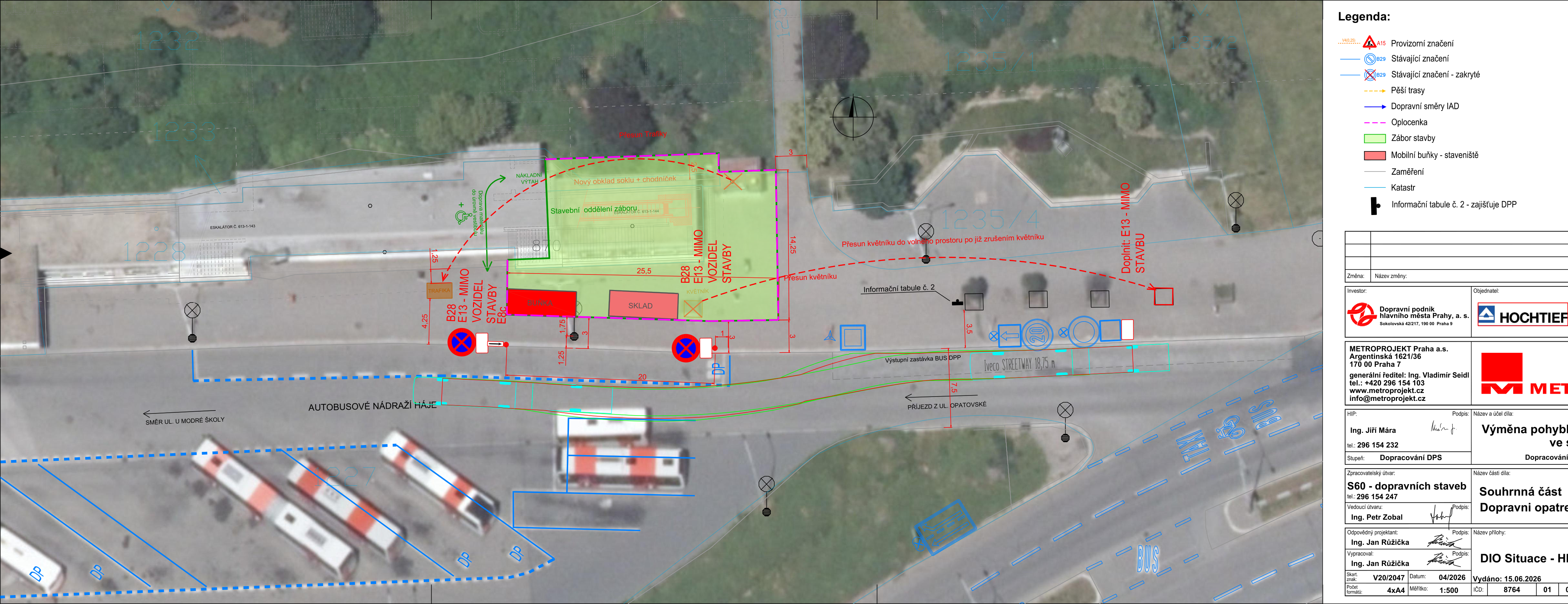 Projektová dokumentace 'DIO Situace - HÁJE' (Dopravně inženýrské opatření) pro stavbu 'Výměna pohyblivých schodů'. Dokument obsahuje situační nákres záboru staveniště u autobusového nádraží Háje. Klíčové informace: Investor: Dopravní podnik hlavního města Prahy, a.s. Zhotovitel: HOCHTIEF. Projektant: METROPROJEKT Praha a.s. Datum vydání: 15.06.2026. Obsah nákresu: vyznačení staveniště (zelená plocha), umístění buněk (sklad, buňka), dopravní značení (zákaz vjezdu, dopravní směry), přesun květiníku, umístění informační tabule č. 2, vymezení prostoru pro autobusy (Iveco Streetway 18,75 m).