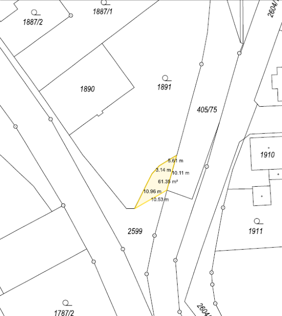 Výřez z katastrální mapy se zvýrazněným pozemkem o výměře 61,35 m².