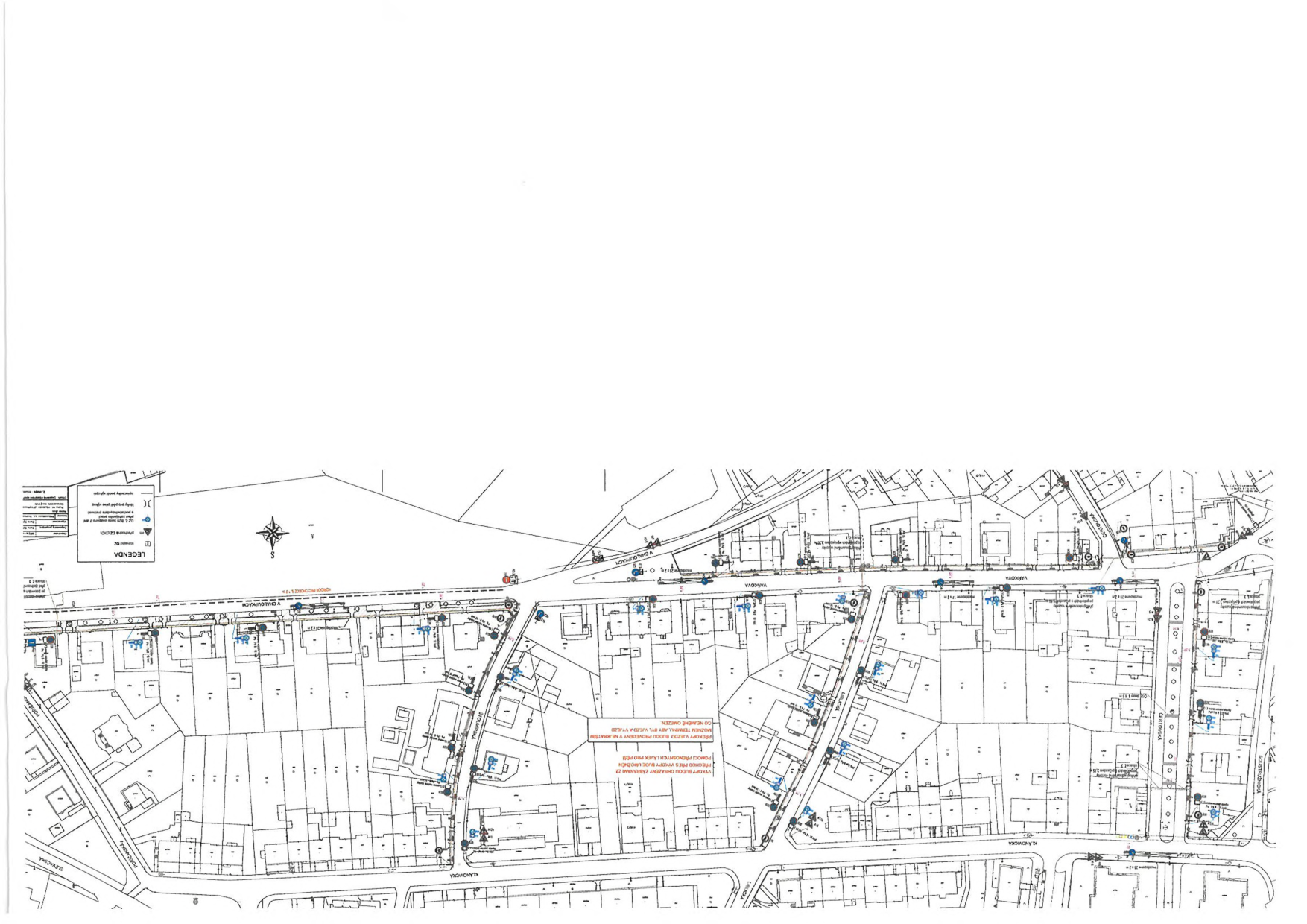 Situační nákres dopravního značení v ulicích města (pravděpodobně v okolí ulic Čertouská, Vánocova, Libocká, Stolínská). Mapa obsahuje legendu s vysvětlivkami dopravních značek. Uprostřed mapy je textové upozornění: 'PROSTOR BUDE OMEZEN DOPRAVNÍM ZNAČENÍM. PŘECHOD PŘES PROSTORY BUDE UMOŽNĚN. POCHOZÍ PROSTOR BUDE ZACHOVÁN.' a 'PROSTOR BUDE OMEZEN DOPRAVNÍM ZNAČENÍM. MOŽNÝ TERMÍN PRO VJEZD A VÝJEZD DO NEMOVITOSTÍ BUDE OMEZEN.'