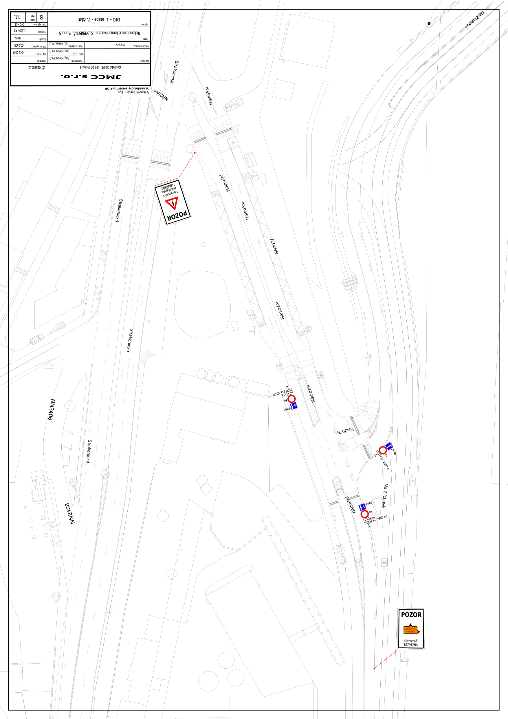 Situační plán stavby 'Rekonstrukce komunikace ul. SLIVENEČKÁ, Praha 5', 1. etapa - 7. část. Dokument obsahuje technický výkres dopravního značení a uzavírek v oblasti ulic Strakonická, Nádražní a Na Zlíchově. V plánu jsou vyznačeny dopravní značky (zákazy vjezdu, upozornění na uzavírku) a parcelní čísla (NN2694, NN3077, NN3078, NN2406). V hlavičce je uvedeno: JMCC s.r.o., Spolská 368/8, 194 00 Praha 9, datum 01/2025, měřítko 1:500-A3.