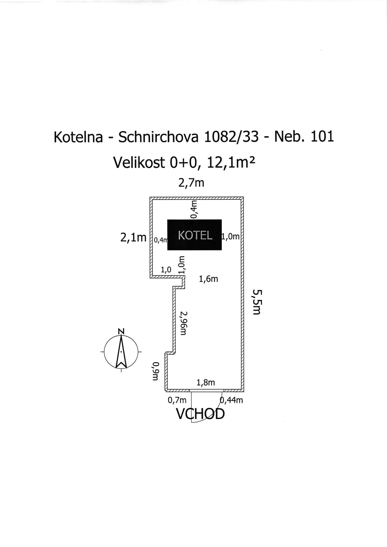 Půdorysné schéma technické místnosti (kotelny) s rozměry.