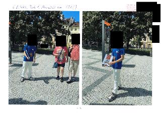 Dvě fotografie pořízené 6. 6. 2016 v Praze 1 (Mariánské náměstí, evidenční číslo 3231) zachycující lidi na dlážděném náměstí u informačního panelu a stromů.