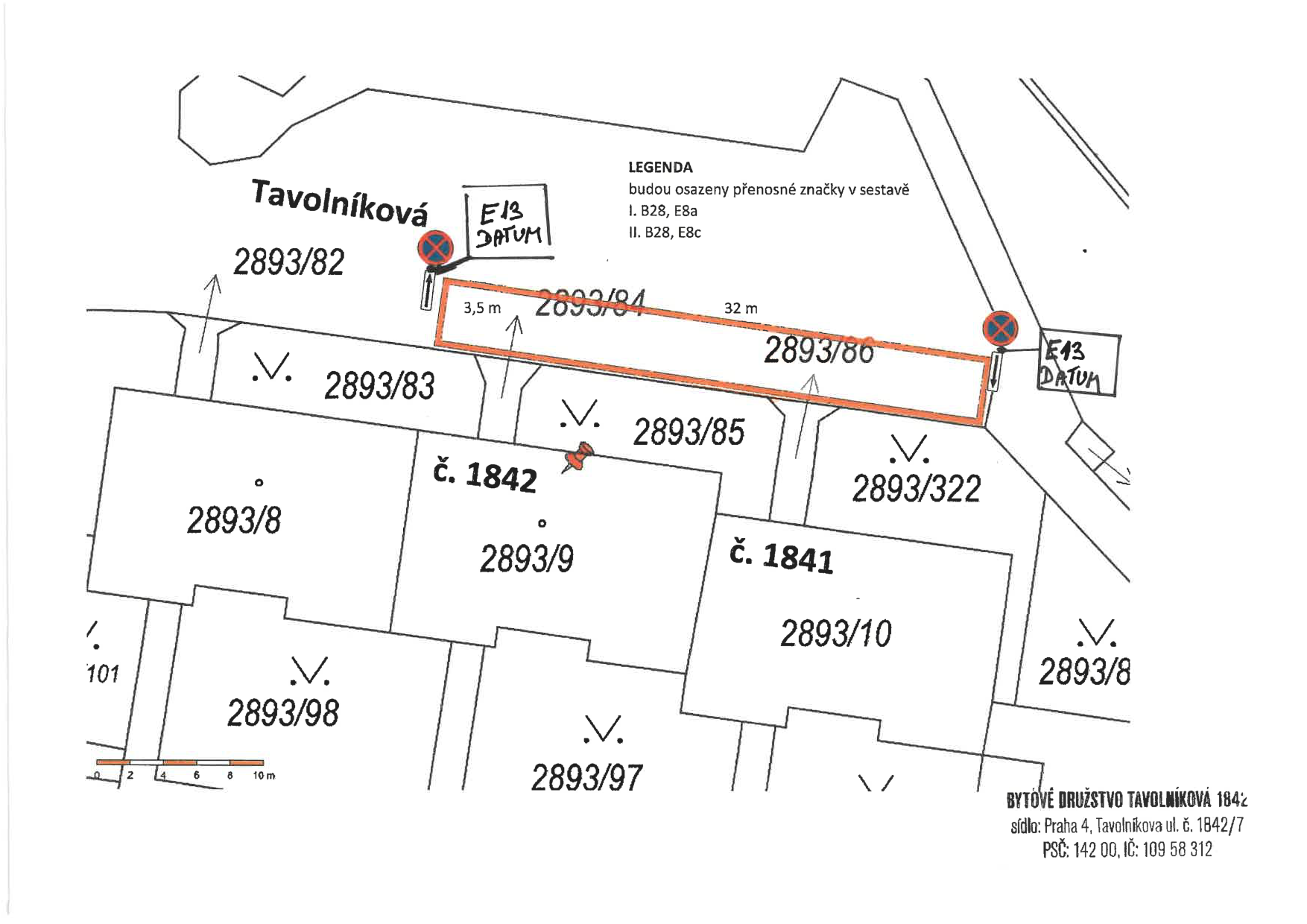 Situační nákres dopravního značení před bytovými domy v ulici Tavolníková.