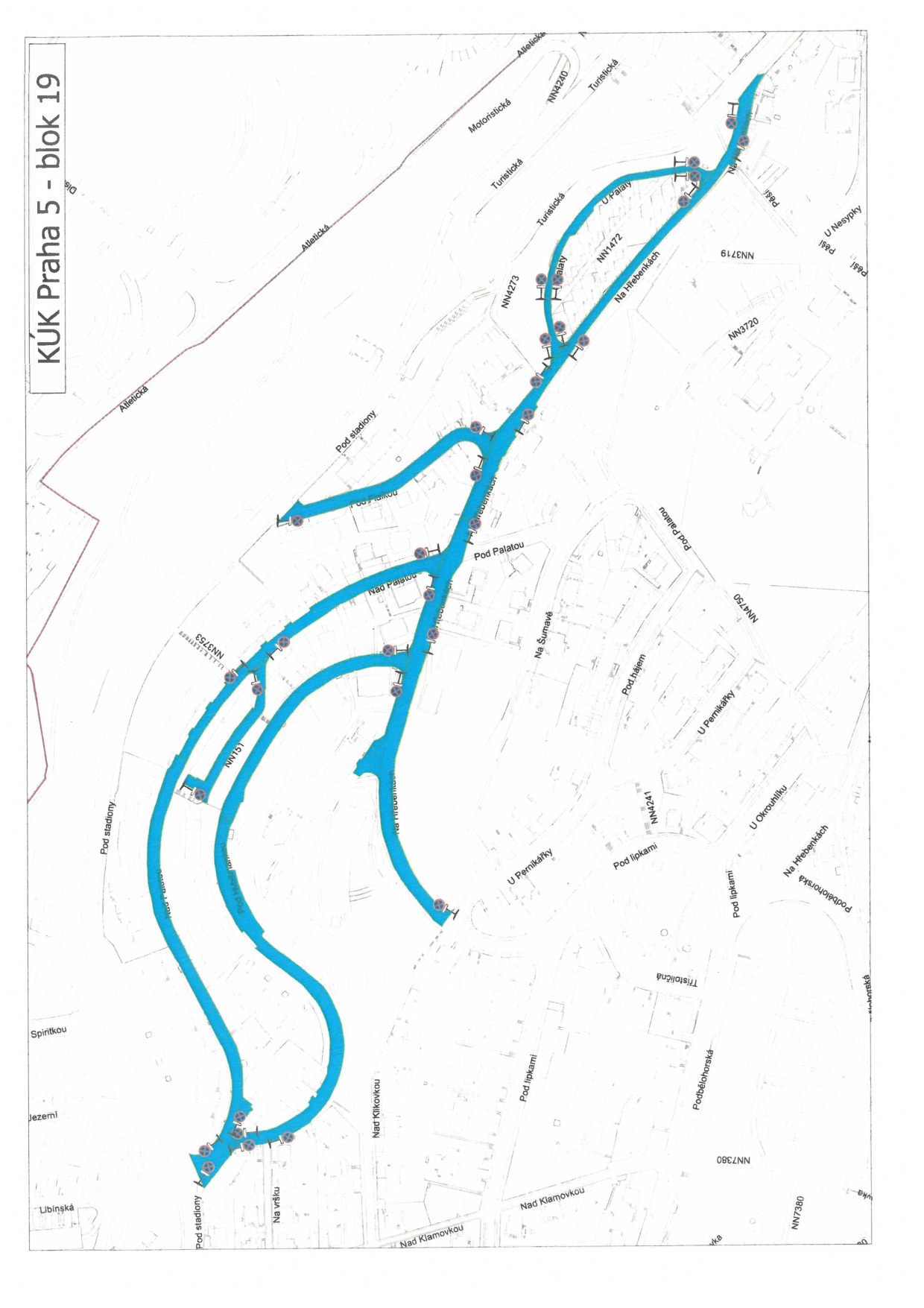 Situační nákres (plán) s vyznačenými úseky komunikací v bloku 19 v Praze.