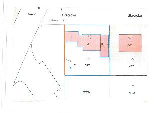 Výřez z katastrální mapy zobrazující parcely v lokalitě Stadická. Zobrazená čísla parcel: 523/766, 523/765, 35/2 (s budovou č.p. 272), 35/3, 34/2 (s budovou č.…