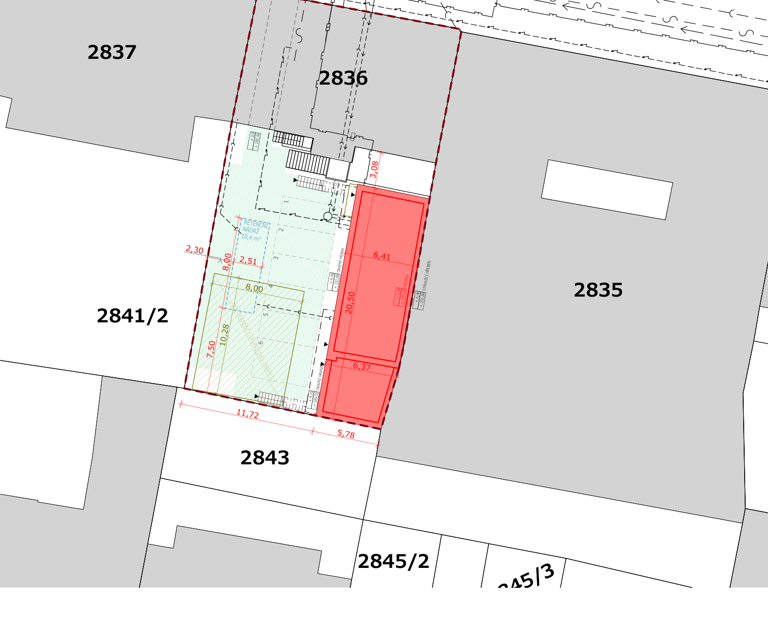 Situační výkres stavby v katastrální mapě. Zobrazené parcely: 2837, 2836, 2835, 2841/2, 2843, 2845/2, 2845/3. Vyznačeny rozměry objektů (např. 20,50 m, 6,41 m, 6,37 m, 11,72 m, 5,78 m, 8,00 m, 10,28 m, 2,30 m, 3,08 m, 2,51 m). Obsahuje informaci o retenční nádrži (10,4 m3) a výškové kóty (např. +6,48, +6,49).