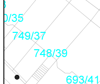 Výřez katastrální mapy s vyznačenými parcelními čísly: 750/35, 749/37, 748/39 a 693/41.