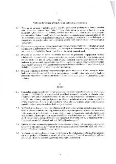 Strana 4 smlouvy obsahující články IV. a V. Článek IV. 'Povinnosti příjemce při zajišťování publicity poskytovatele' specifikuje povinnost příjemce prezentovat…