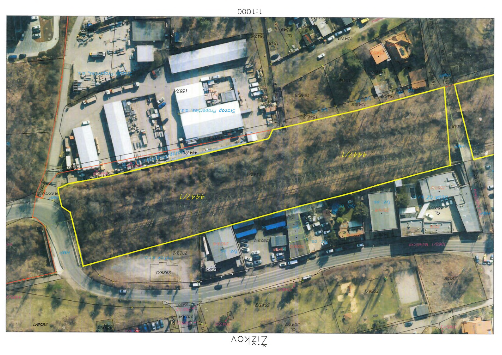 Ortofoto mapa s vyznačenými hranicemi pozemků, včetně parcely č. 4447/1 v Praze-Žižkově.