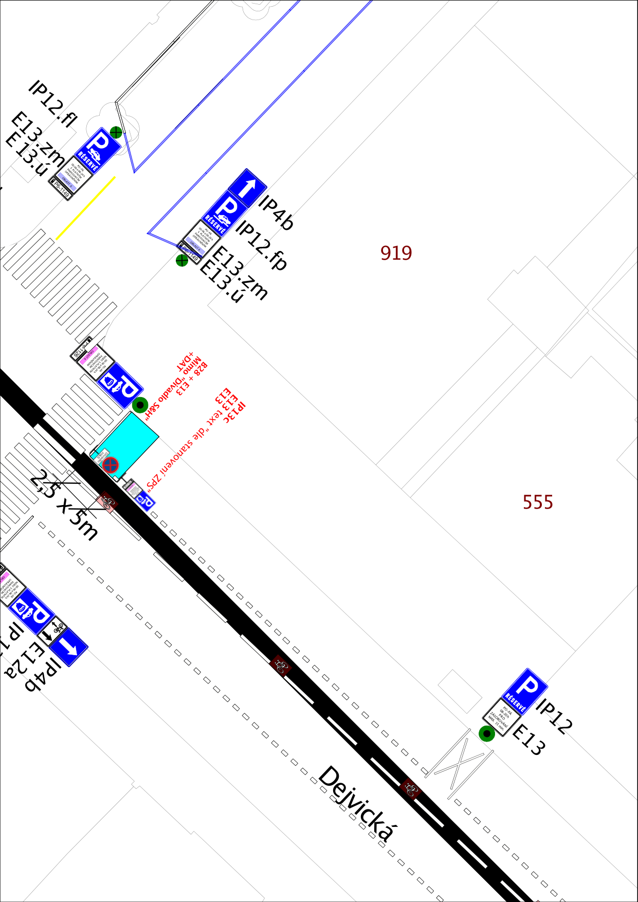 Situační nákres dopravního značení v ulici Dejvická. Obsahuje značky IP12 (parkoviště s parkovacím automatem) s dodatkovými tabulkami E13 (textové upřesnění, např. 'RÉSERVÉ', 'dle stanovení ZPS', 'Mimo Divadlo S&H'), IP4b (jednosměrný provoz), E13.zm, E13.ú, E12a. Vyznačena jsou parkovací místa (rozměr 2,5 x 5 m), čísla parcel 919 a 555 a název ulice Dejvická.