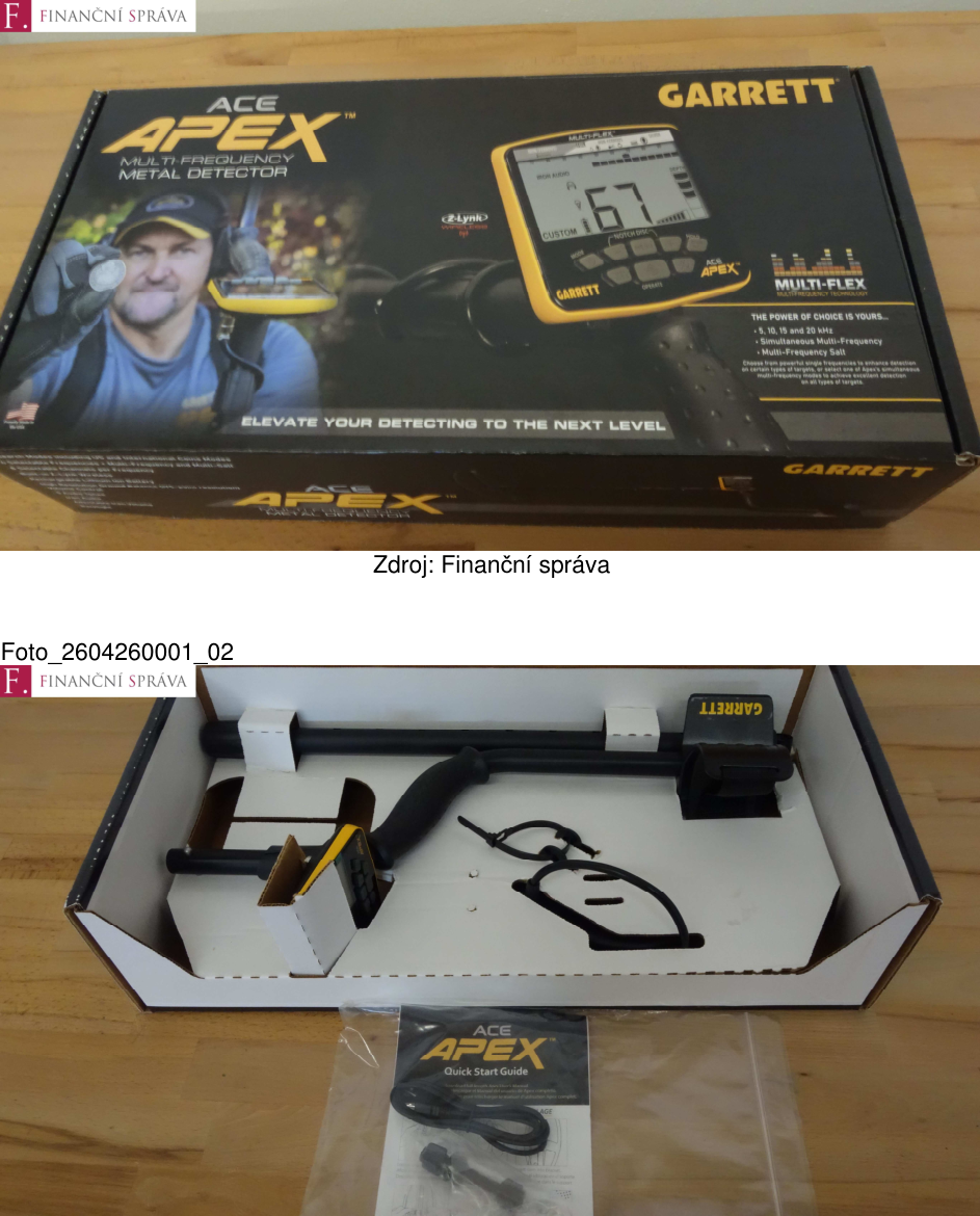 Fotografie balení detektoru kovů Garrett ACE APEX. Na krabici je uvedeno: 'ACE APEX MULTI-FREQUENCY METAL DETECTOR', 'Z-Lynk WIRELESS', 'MULTI-FLEX MULTI-FREQUENCY TECHNOLOGY', 'THE POWER OF CHOICE IS YOURS... 5, 10, 15 and 20 kHz, Simultaneous Multi-Frequency, Multi-Frequency Salt'. Uvnitř krabice je detektor v rozloženém stavu a 'ACE APEX Quick Start Guide'. Zdroj: Finanční správa.