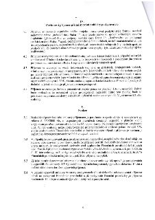 Strana 4 smlouvy obsahující články IV. (Povinnosti příjemce při zajišťování publicity poskytovatele) a V. (Sankce). Článek IV. specifikuje povinnost uvádět náz…